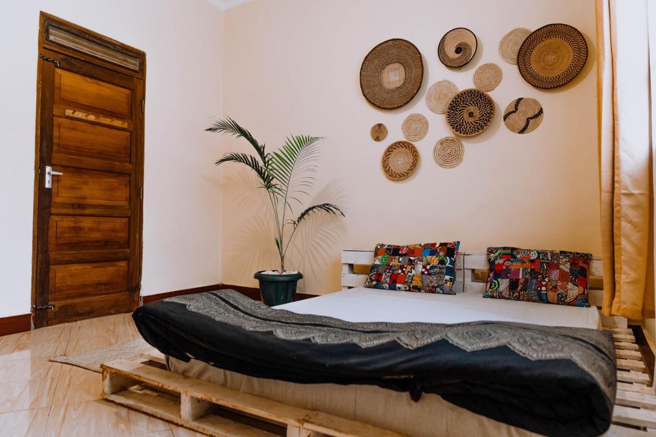 Mkoani Homestay Moshi Exteriör bild