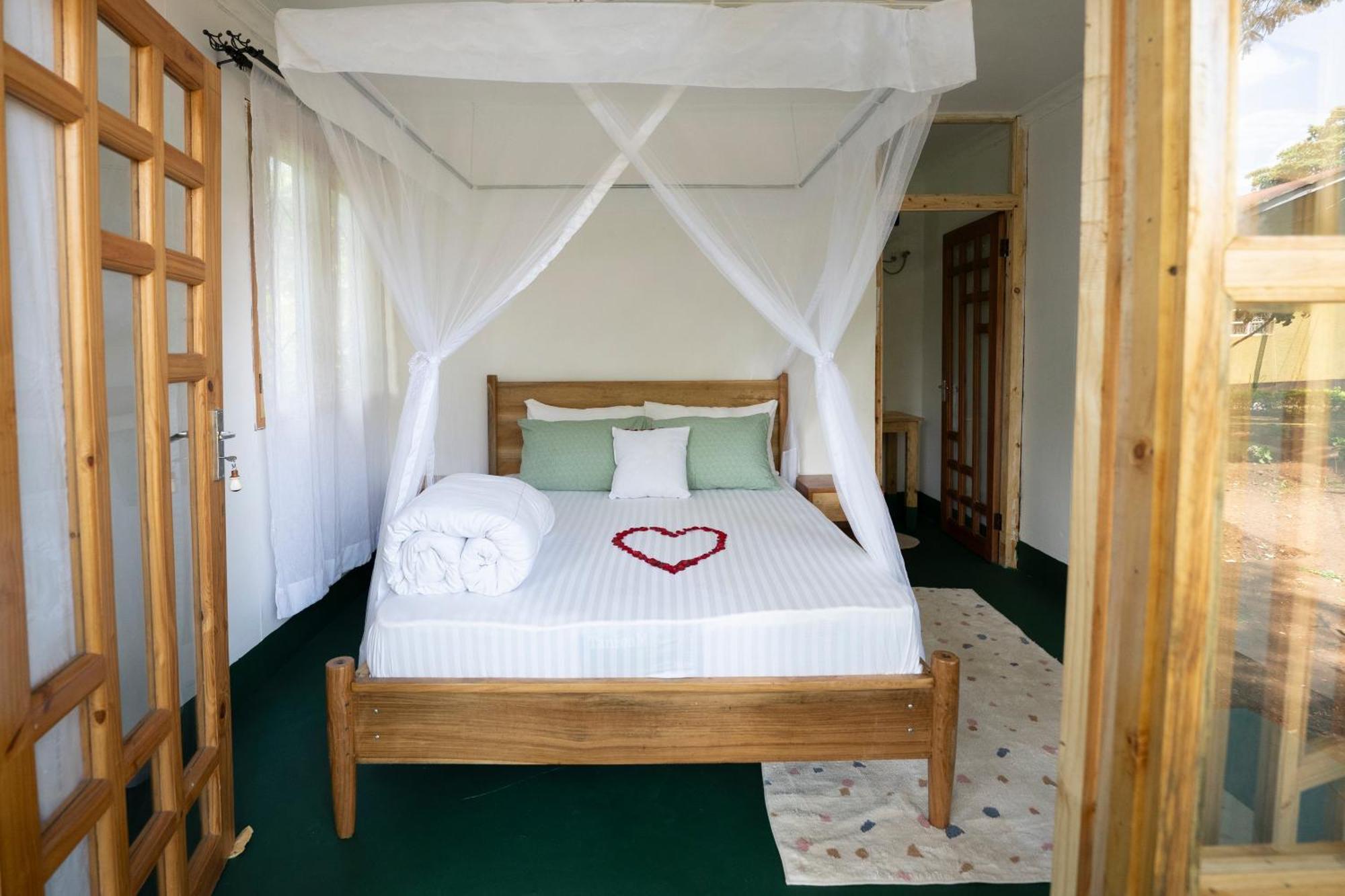 Mkoani Homestay Moshi Exteriör bild